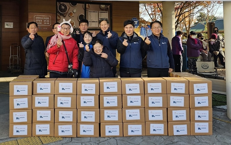 [보도자료] DL건설, 인천 지역 소외계층에 김장 김치 전달